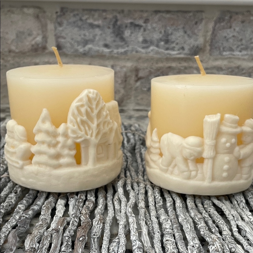 GHC Carved/ Molded Pair of Ivory Candles w/ Scenes